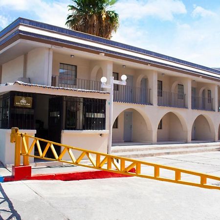 Armida Express Hotel Guaymas Buitenkant foto