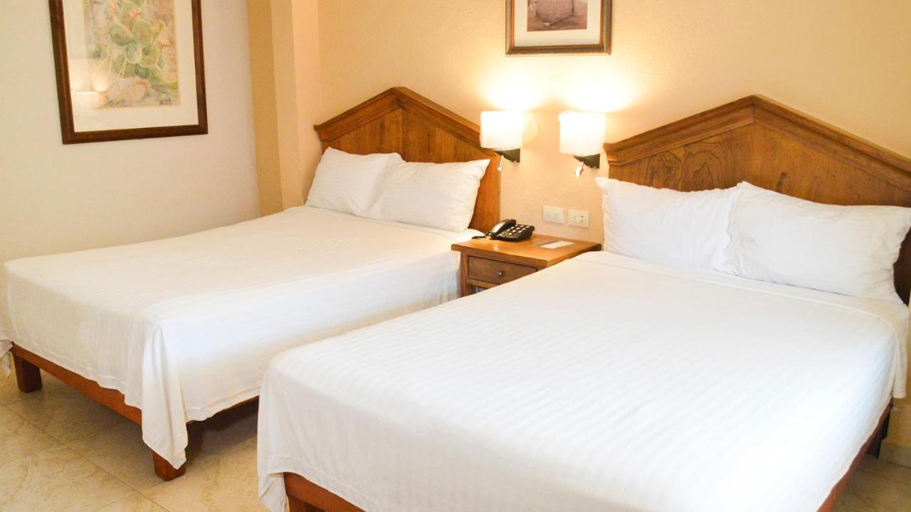 Armida Express Hotel Guaymas Buitenkant foto