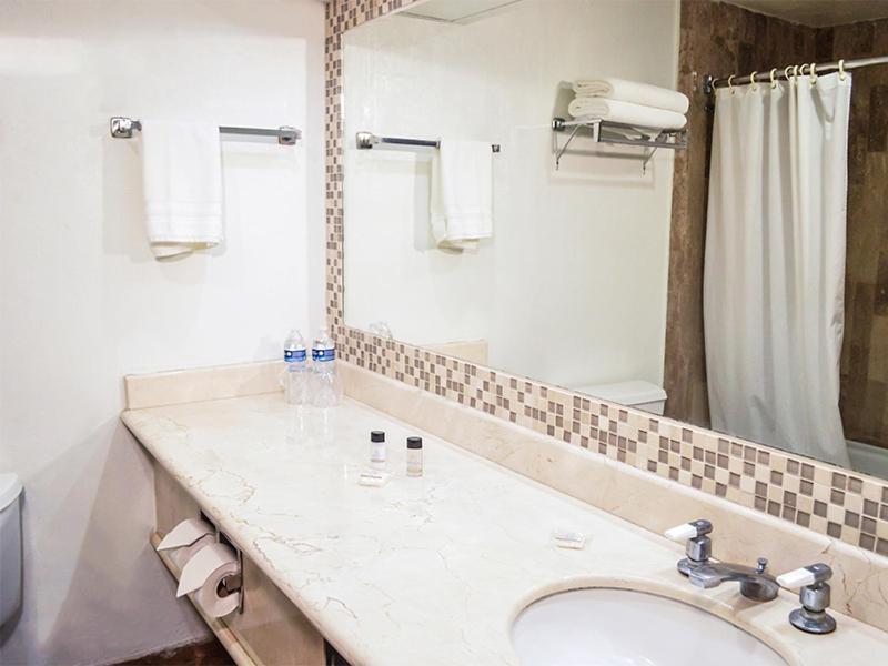 Armida Express Hotel Guaymas Buitenkant foto