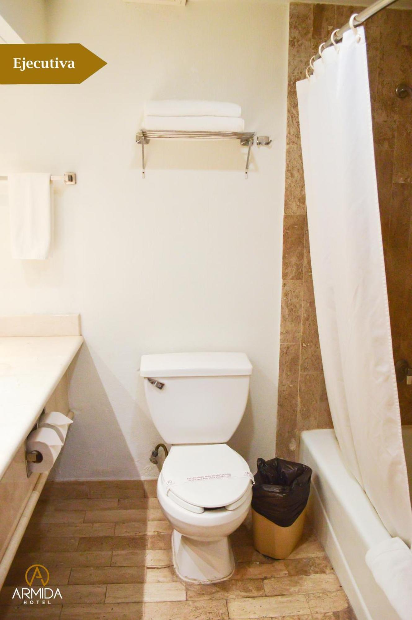 Armida Express Hotel Guaymas Buitenkant foto